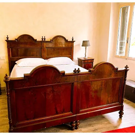 Casale Storico Enzo Holiday home *
