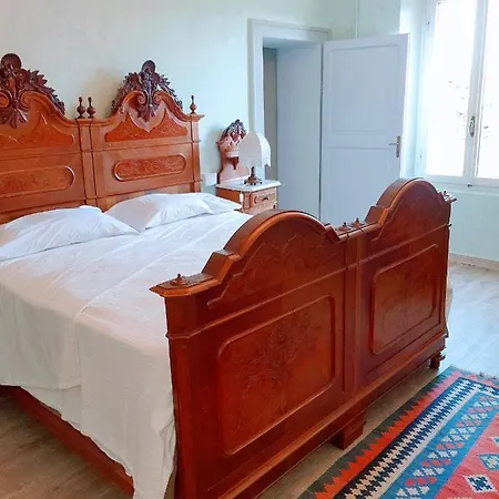 Holiday home Casale Storico Enzo